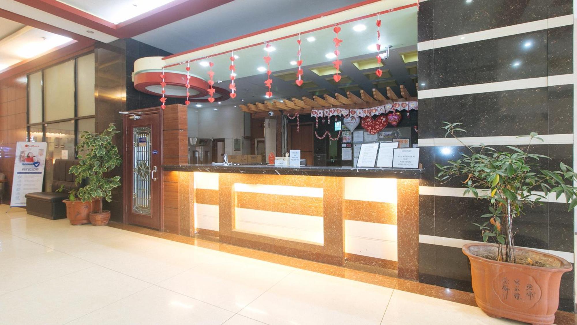 Reddoorz At Winter Hotel Araneta Quezon City Dış mekan fotoğraf