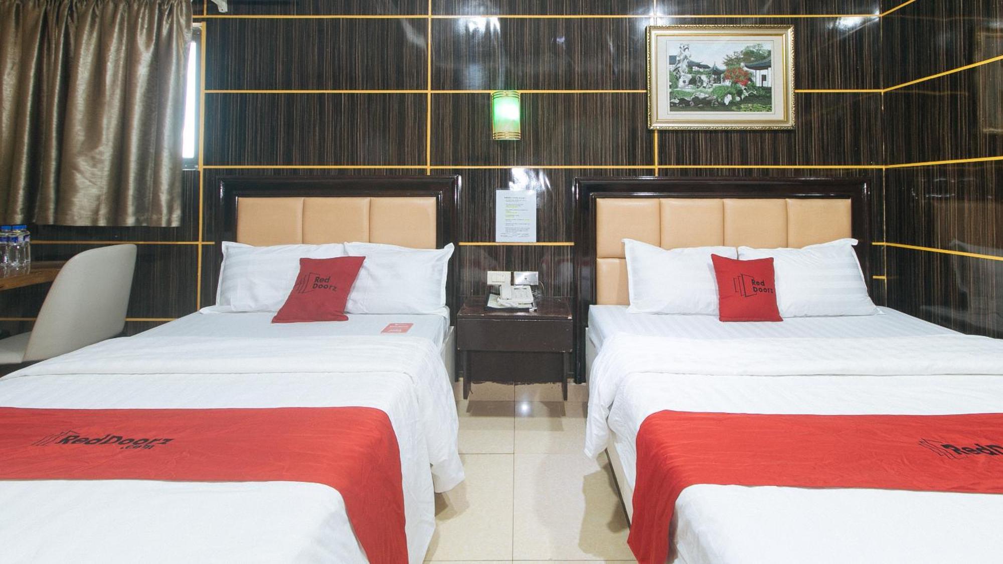 Reddoorz At Winter Hotel Araneta Quezon City Dış mekan fotoğraf