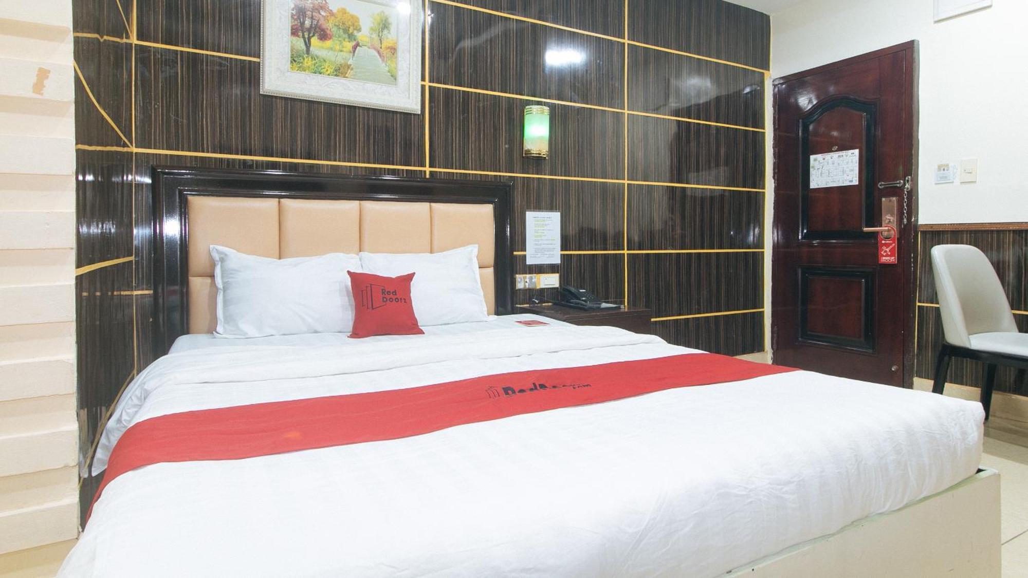 Reddoorz At Winter Hotel Araneta Quezon City Dış mekan fotoğraf