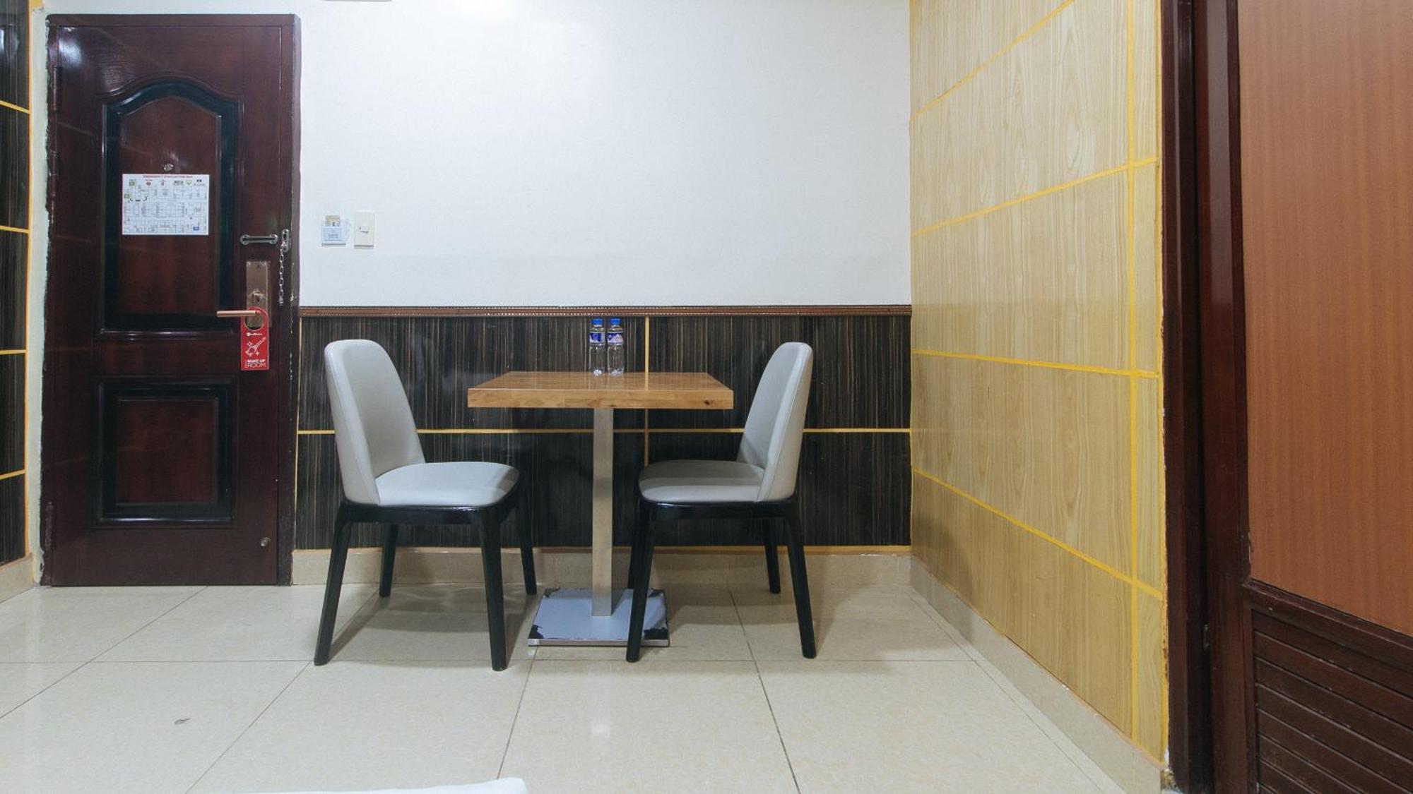 Reddoorz At Winter Hotel Araneta Quezon City Dış mekan fotoğraf