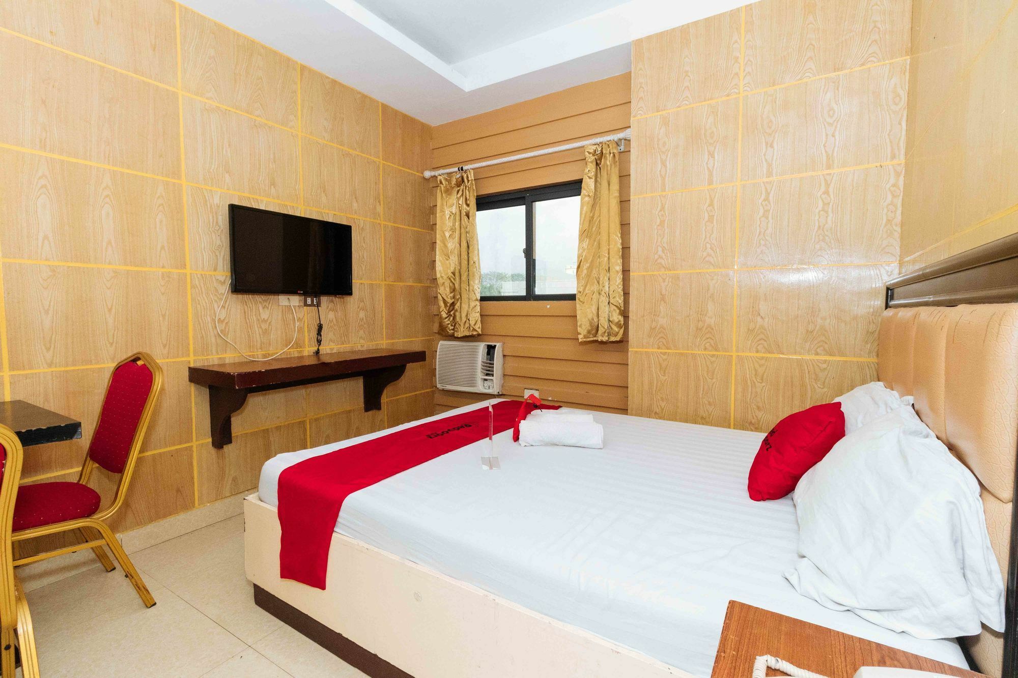 Reddoorz At Winter Hotel Araneta Quezon City Dış mekan fotoğraf